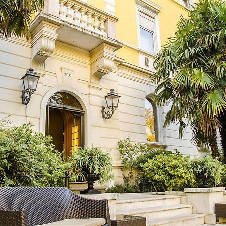 Hotel Rovereto Luaran gambar