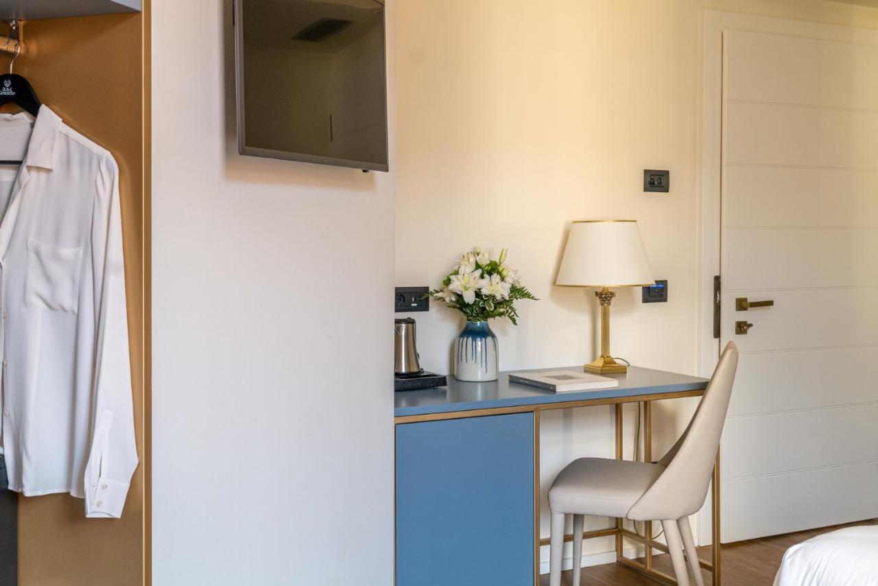 Hotel Rovereto Luaran gambar