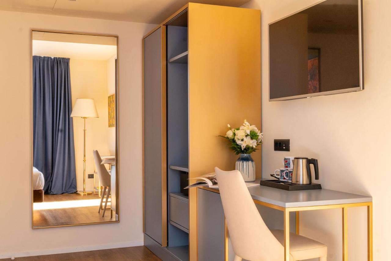 Hotel Rovereto Luaran gambar